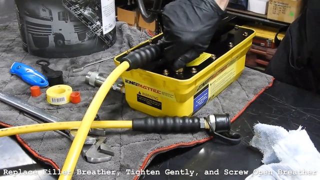 How to Speed Up Your 50 ton Hand Operated Press 3X with a 10,000 psi Air Operated Hydraulic Pump смотреть онлайн