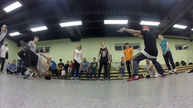 Final Bit It 2x2 (в три угла) WPC vs Sergeo & Brick vs Вишенка смотреть онлайн