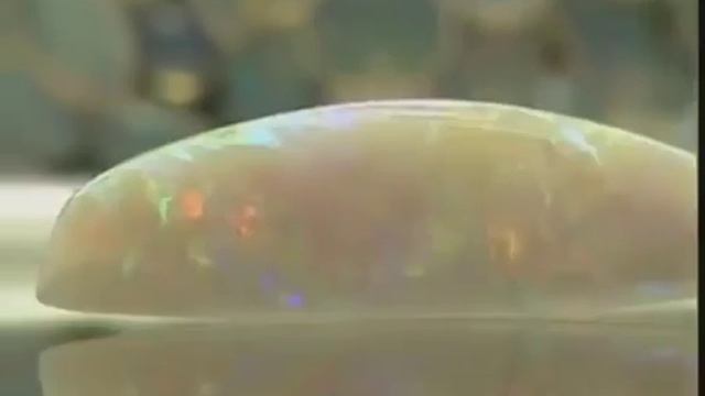 Камень опал. Добыча опалов. Свойства опала. смотреть онлайн