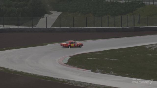 Mercedes AMG 300 SEL 71 V8 6.8 rain drive #GT7 #granturismo7 смотреть онлайн