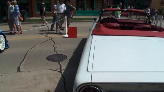 1964 Ford Galaxie 500XL Convertible in White Paint - My Car Story with Lou Costabile смотреть онлайн