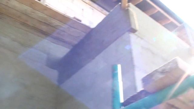 Утепление дома минеральной ватой Izowol, подготовка к базовому слою, грунтовка минваты клеем смотреть онлайн