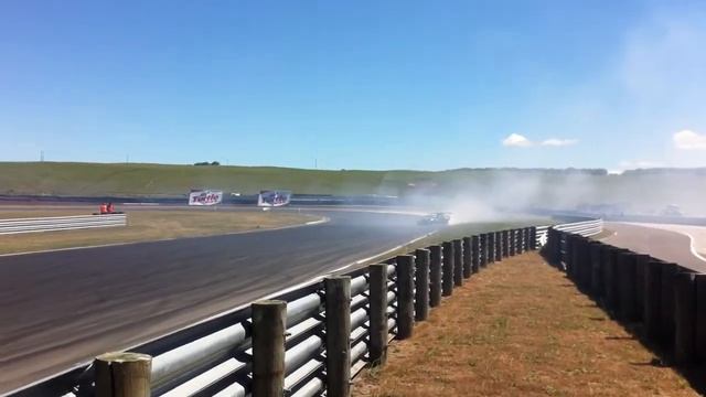 Hugo Maclean - AE86 @ D1NZ Taupo смотреть онлайн
