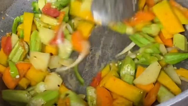 Steamed Fish with Okra (Jamaican Style) смотреть онлайн