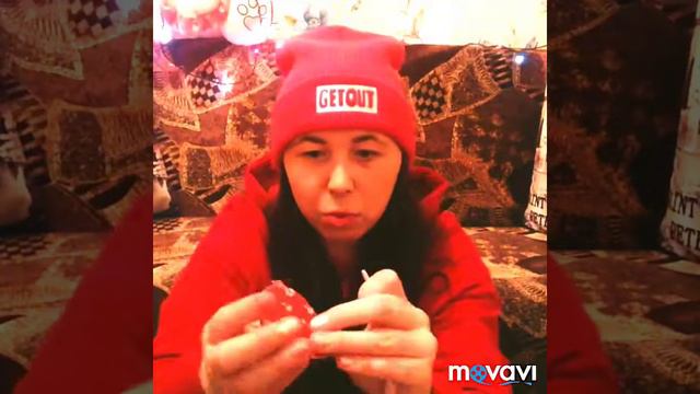 Пробую разные шоколадные яйца смотреть онлайн