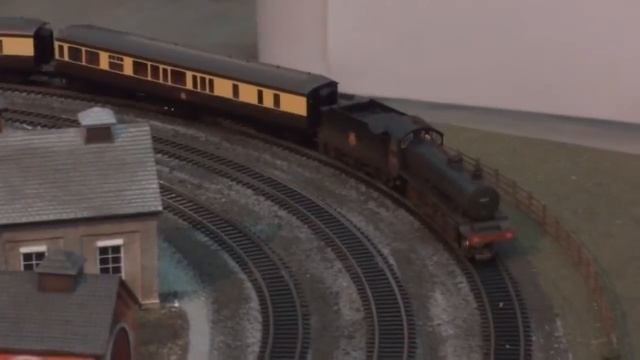 Hornby Railways Model Train Display and Layout смотреть онлайн