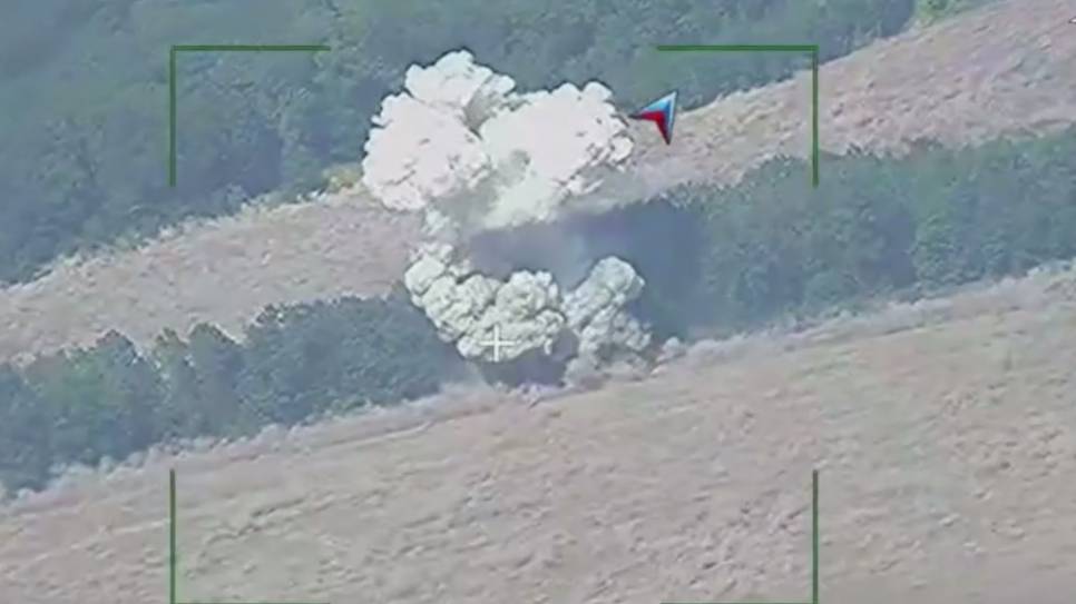 Уничтожение РСЗО M270 MLRS в Сумской области.