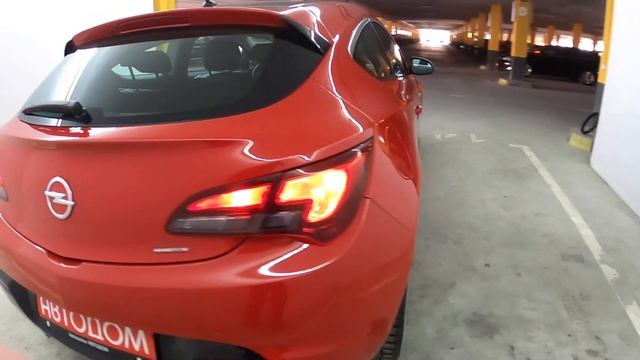 Opel Astra J Рестайлинг GTC 1.4 AT (140 л.с.) 2012 смотреть онлайн