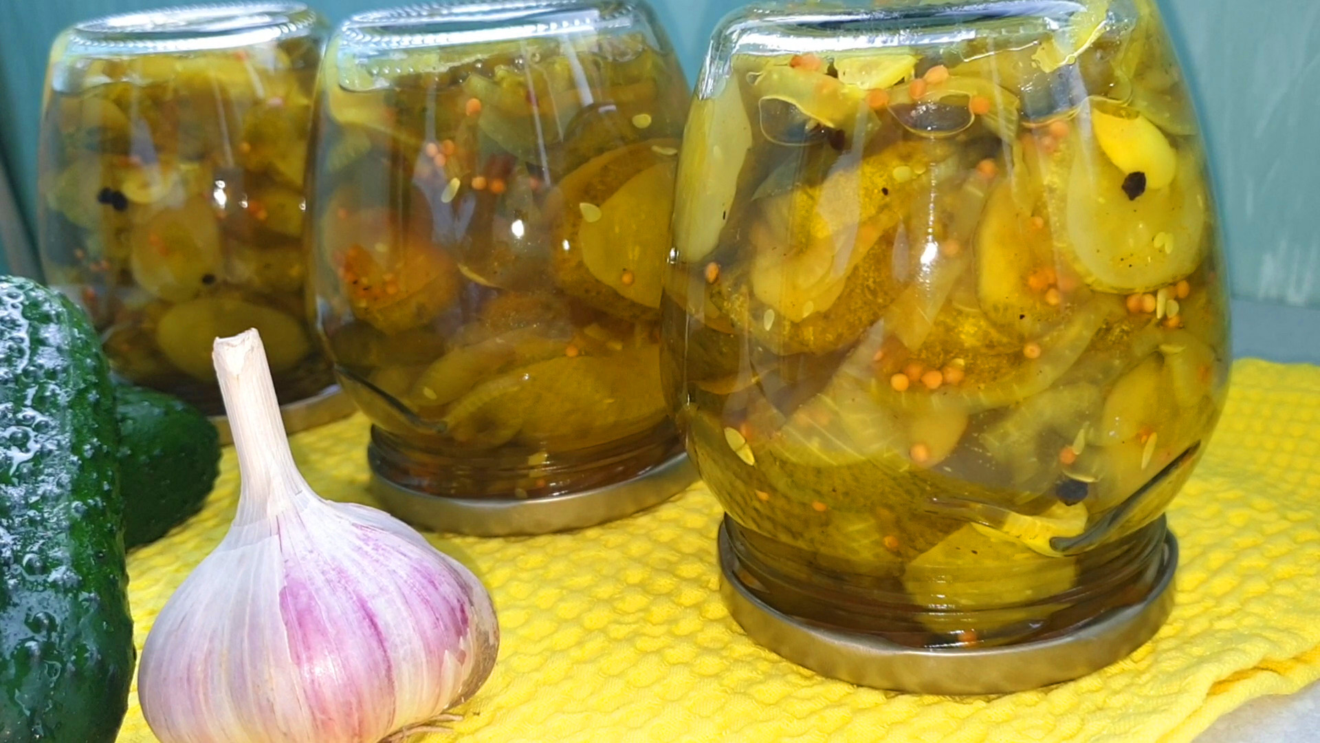 НА ЗИМУ - ХРУСТЯЩАЯ, ОБАЛДЕННАЯ ЗАКУСКА ИЗ ОГУРЦОВ! Разлетается за минуту смотреть онлайн