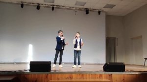 Дуэт Зюзь Денис и Королев Богдан песня «Балалайка»