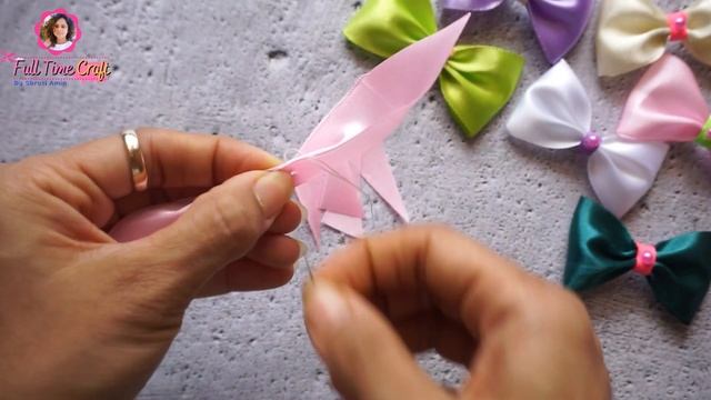 Satin ribbon bow DIY | quick & easy ribbon bow | how to make mini ribbon bows | simple & easy bow смотреть онлайн