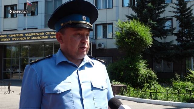_Встретимся в суде__ В Барнауле привлекли к ответственности кредитора смотреть онлайн