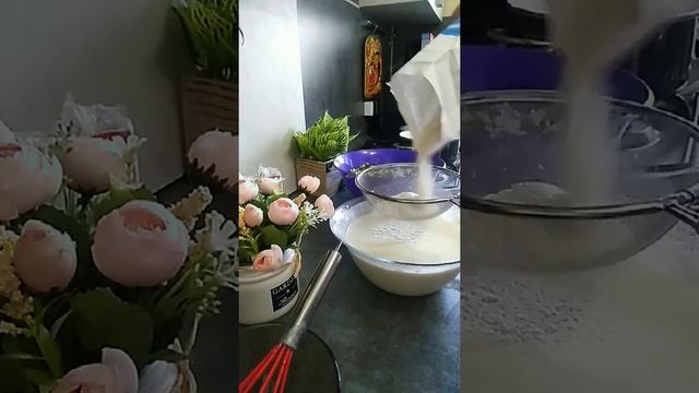 Оладьи с луком и яйцом на кефире, простой рецепт смотреть онлайн