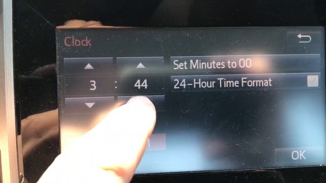 2015 Toyota Tundra - How to set the clock смотреть онлайн