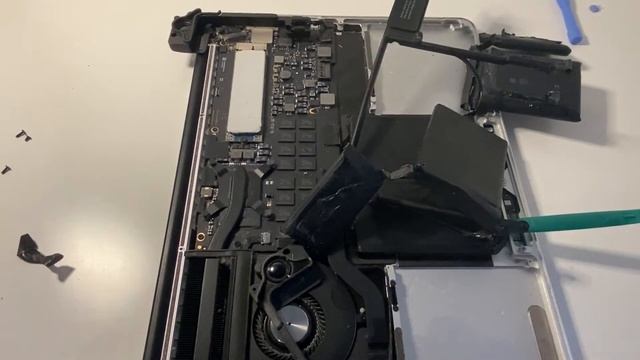 MacBook Pro 13 Inch Late 2013 A1502 - NinjaBatt Third Party Battery Replacement