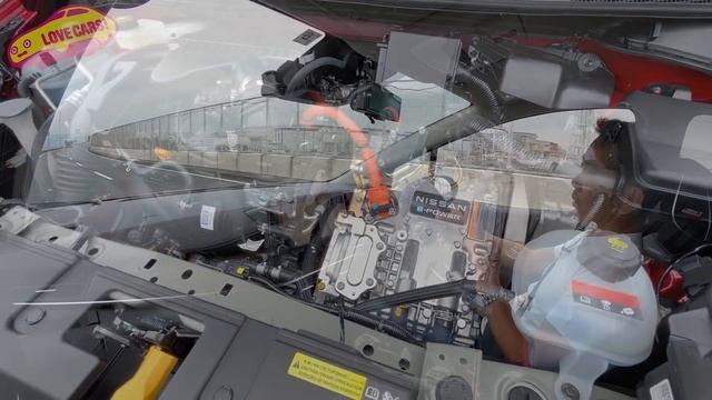 日産 新型オーラ 公道初試乗！　クラストップの圧倒的な乗り味の良さを ラブカーズTV 河口まなぶ が横浜で試す！ смотреть онлайн