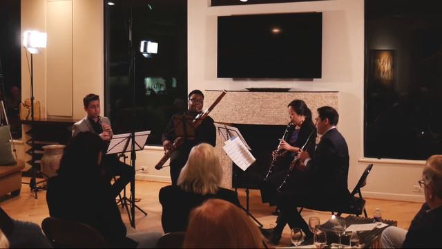 Marriage of Figaro Overture, for Two Clarinets, Oboe, and Bassoon смотреть онлайн