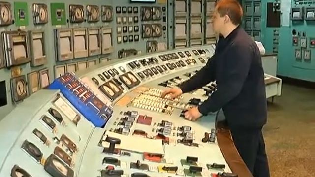 На Змиевской ТЭС показали как используют уголь из ЮАР смотреть онлайн