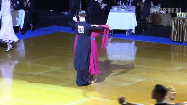 Madis Abel - Aleksandra Galkina EST, Quickstep | 2018 WDSF World Open Standard смотреть онлайн