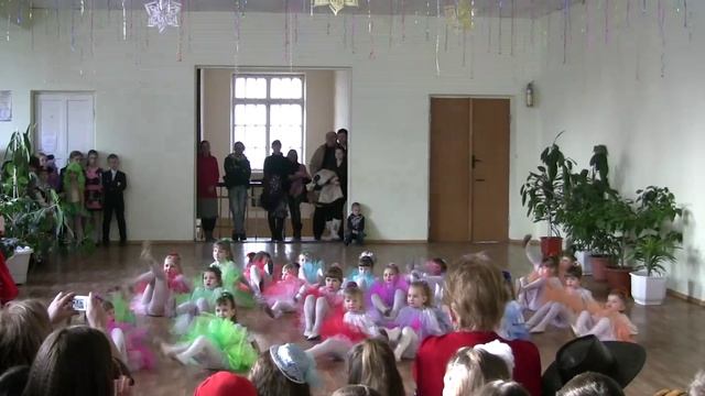 Танцевальный коллектив "Грация" Ладошка смотреть онлайн