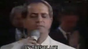 Бенни Хинн поет Исцеляющая Сила Прославления