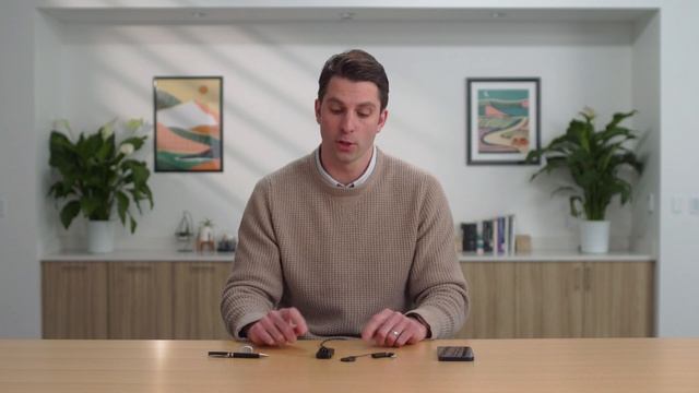 Using your Cochlear™ Wireless Phone Clip and the Nucleus® 8 Sound Processor смотреть онлайн