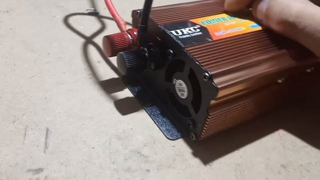 Посылка китайский инвертор преобразователь с 12 на 220 Вольт 500 ватт. смотреть онлайн