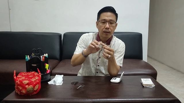 Unboxing XIAOMI MIJIA 5 in 1 Nail Clipper Set смотреть онлайн