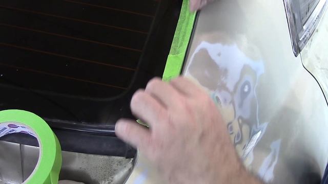 Как обклеить резинку лобового стекла. Вам поможет пластиковая бутылка. смотреть онлайн