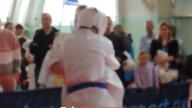 Заинские каратисты в числе победителей! смотреть онлайн