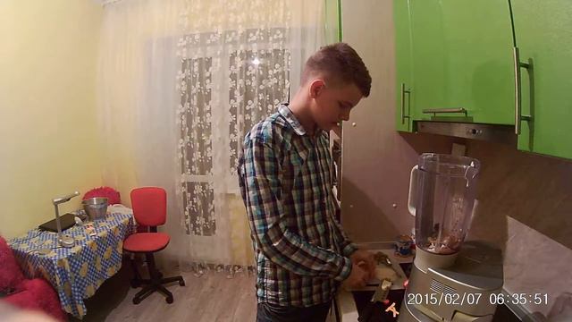 Блевотный челлендж смотреть онлайн