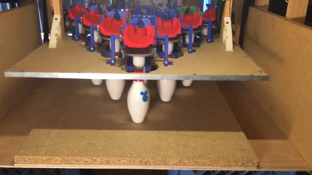 Half Scale Bowling Pinsetter Explanation смотреть онлайн