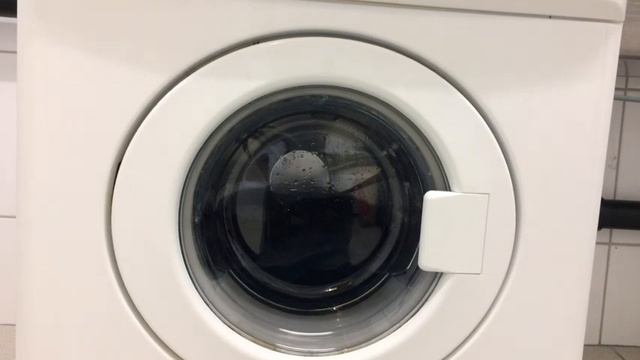 Electrolux EWC 1350, Wolle 30° смотреть онлайн