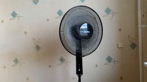 Вращение головной части корпуса вентилятор Midea FS4057