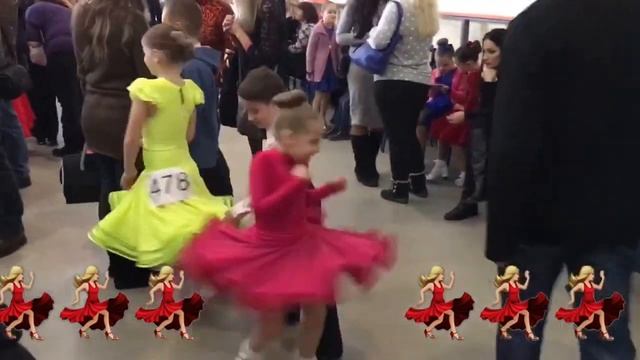 ВЛОГ На турнире Dnepr 2017: Алисик, Диана и Матвей смотреть онлайн