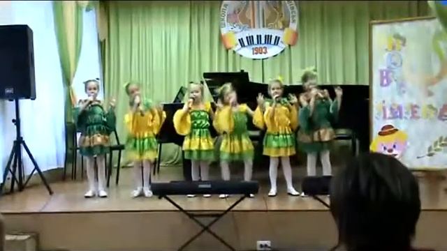 "Лягушачий хор" муз. А.Пряжникова смотреть онлайн