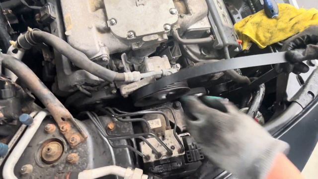 Replace the new serpentine belt for Honda Accord V6 2003-2007 смотреть онлайн