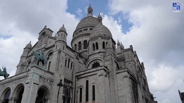 Храм Базилика Сакре-Кёр в Париже на Монмартре