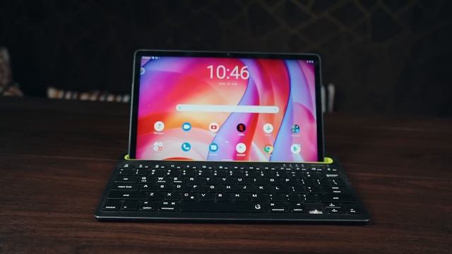 Moto Tab G70 LTE vs Samsung Galaxy Tab S6 Lite - which one is the best option? смотреть онлайн