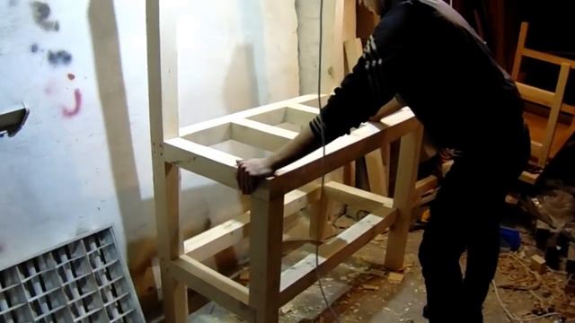 Как сделать верстак для мастерской / Апгрейд гаража 1 часть смотреть онлайн