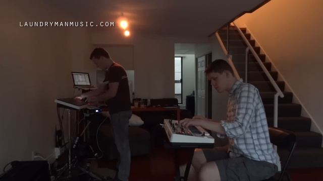 Elevation by Laundryman (Live) - Vancouver electronic music jam Aug 3rd 2012 смотреть онлайн