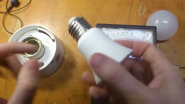 Частая причина когда все светодиоды исправны, а led лампочка не светит смотреть онлайн