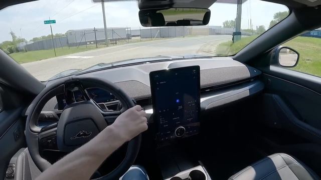 2022 Ford Mustang Mach E GT Performance - POV Test Drive (Binaural Audio) смотреть онлайн