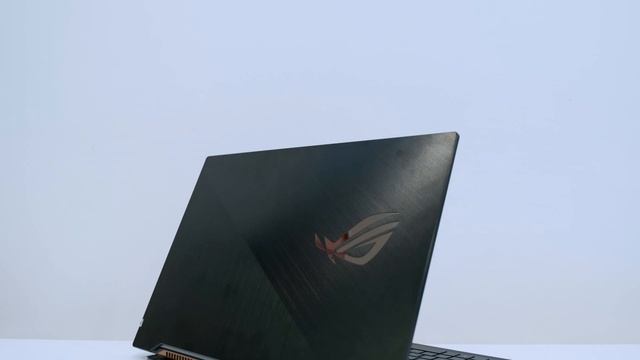 Zephyrus S GX531 và GX701: Đây mới là chuẩn Max-Q design? смотреть онлайн