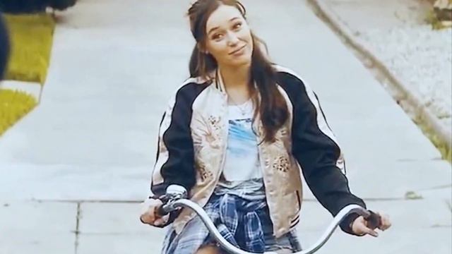 Alicia Clark | Roddy Ricch - The Box смотреть онлайн