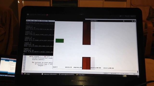Brainwave controlled Flappy Cube смотреть онлайн