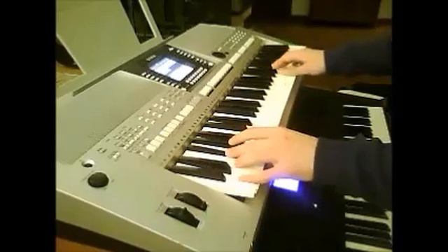 Yamaha psr s910 Top of the world and Country roads смотреть онлайн