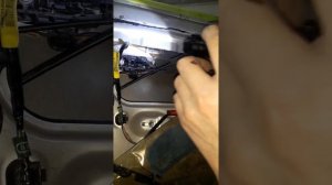 снятие наружней водиьельской ручки открывания двери тоёта камри 2012 г.в.