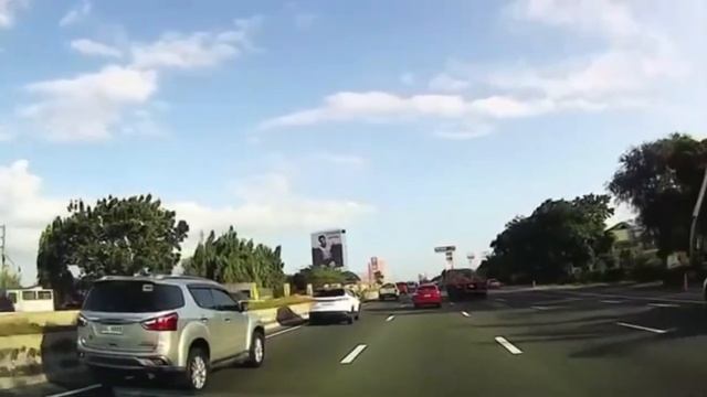 Geely malfunction or drivers fault? - Dash Cam Owners Philippines смотреть онлайн