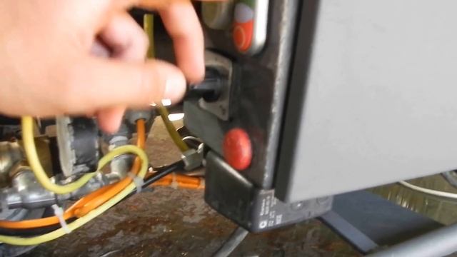 Проверка машины на воде